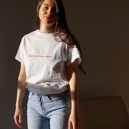 RELATIONSHIP OVER RELIGION TEE